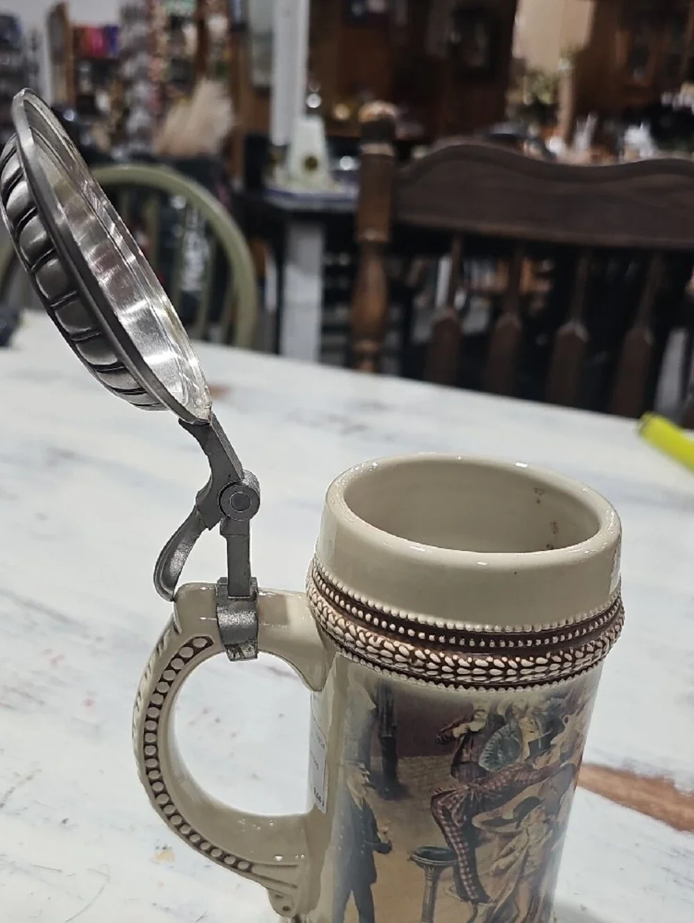 Ceramic Beer Stein with Pewter Lid - Cream Vintage-Style